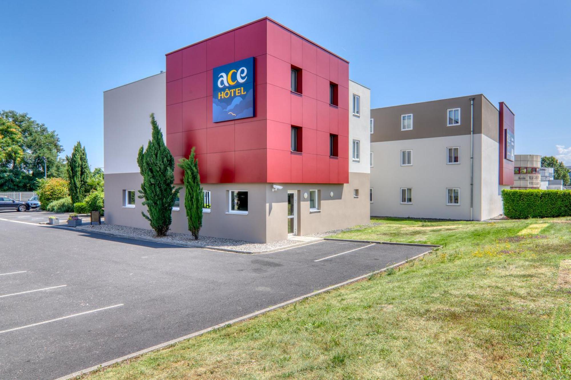 Ace Hotel Clermont Ferrand La Pardieu Exterior foto